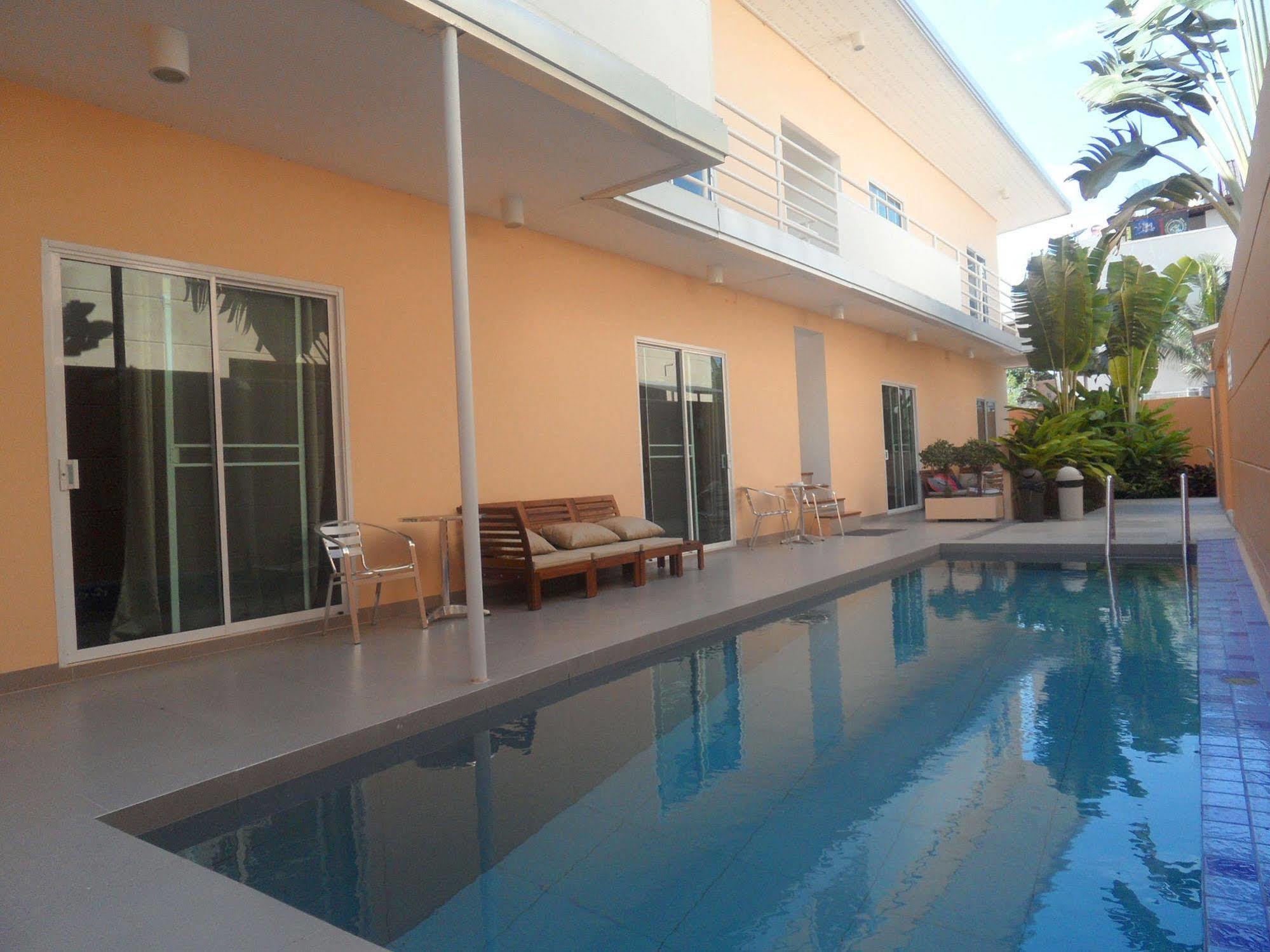 Gp Rooms Pool Guesthouse Патая Екстериор снимка
