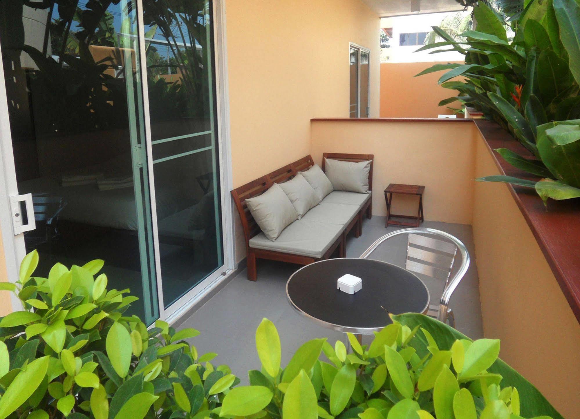 Gp Rooms Pool Guesthouse Патая Екстериор снимка
