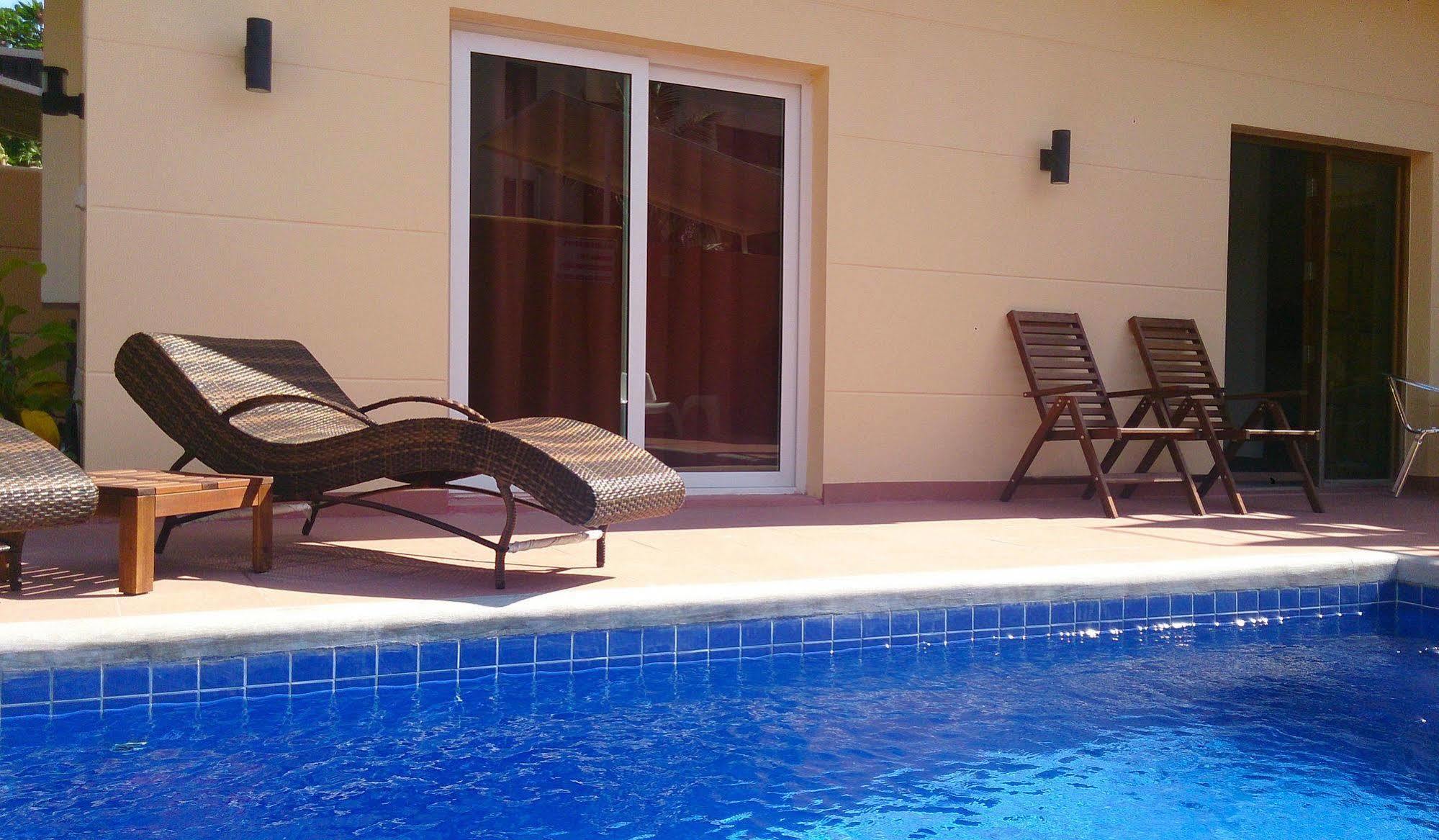 Gp Rooms Pool Guesthouse Патая Екстериор снимка