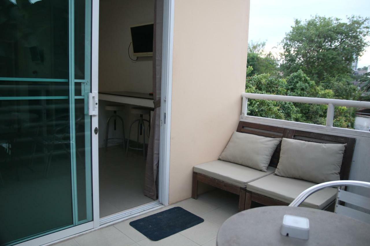 Gp Rooms Pool Guesthouse Патая Екстериор снимка